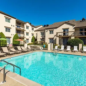 https://club-hotel-nashville-inn-and-suites.nashville-hotels.org