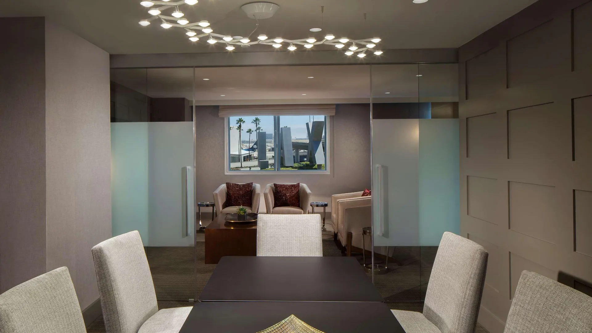 Hyatt Regency Los Angeles International Airport Hotel